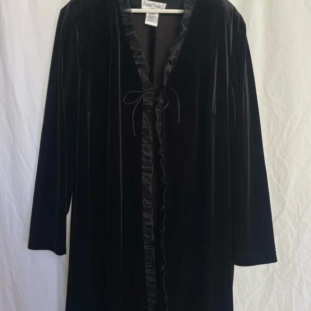 Vintage Ronni Nicole Velvet Ruffle Trim Duster kimono Romantic Gothic Size X3
